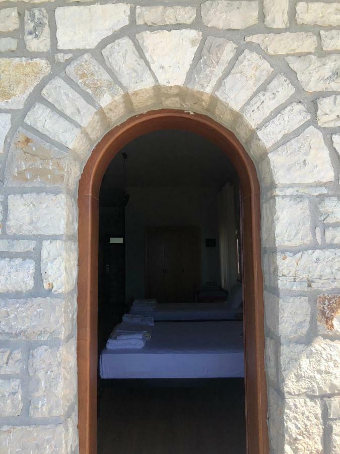 Valta Hotel Qeparo Exterior photo